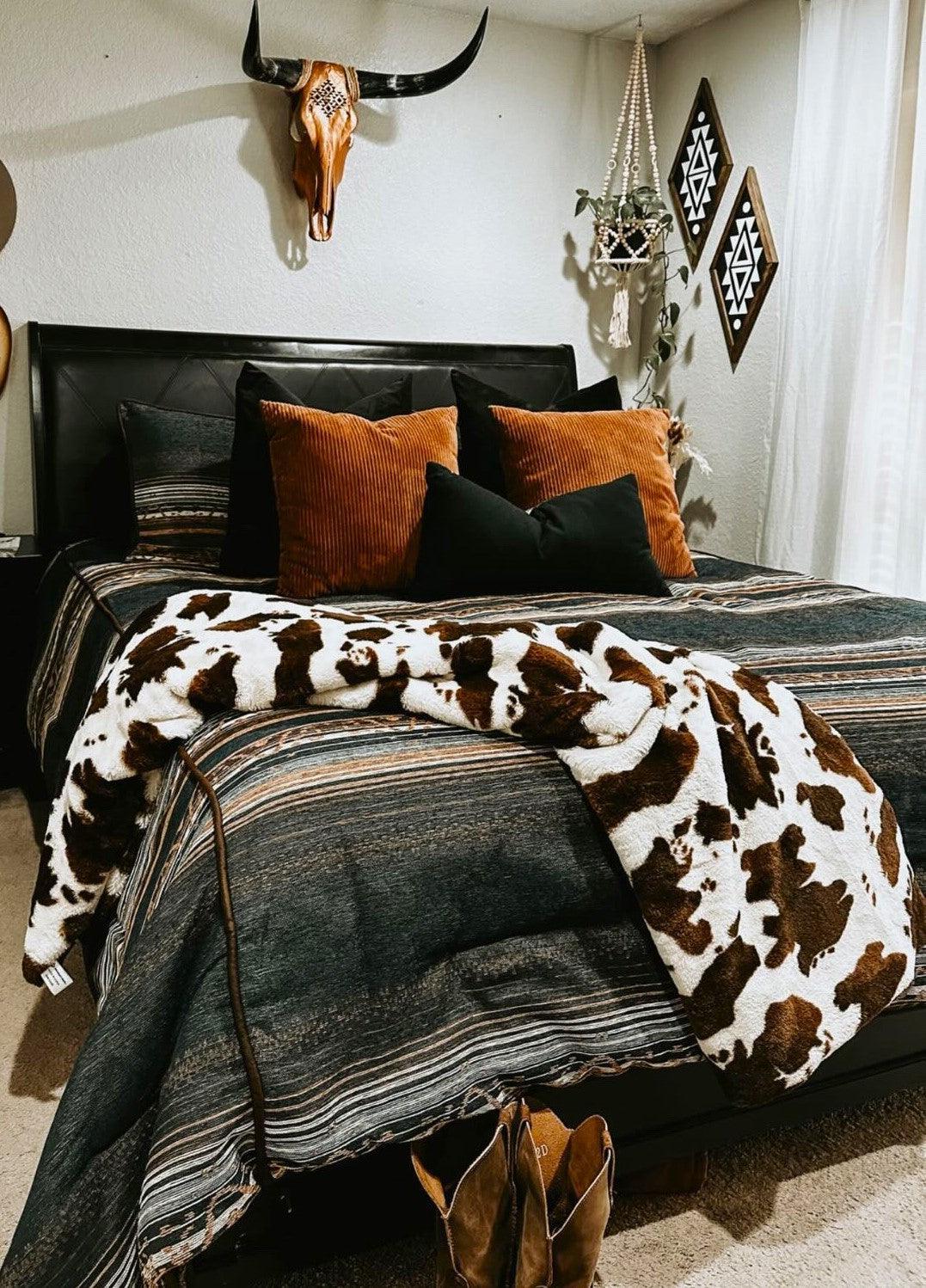 Far West Bedding Collection - 2 Colors